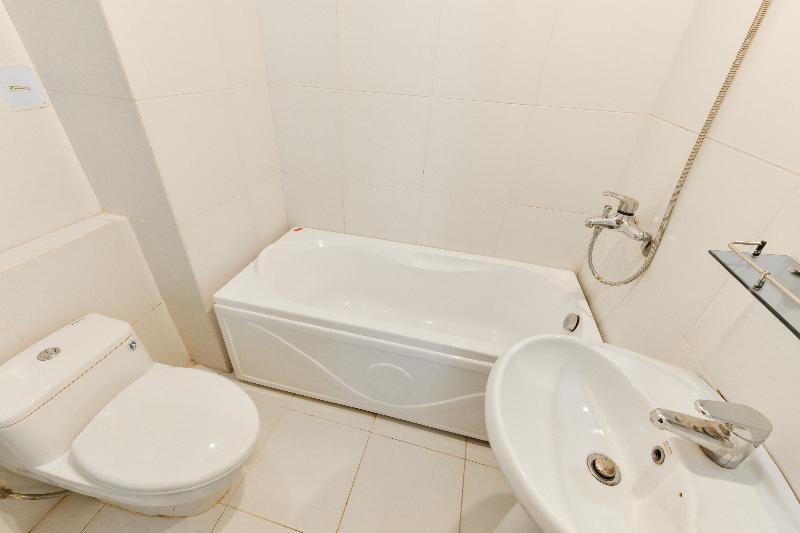 Oyo 216 Alisa Otel Hanoi Dış mekan fotoğraf